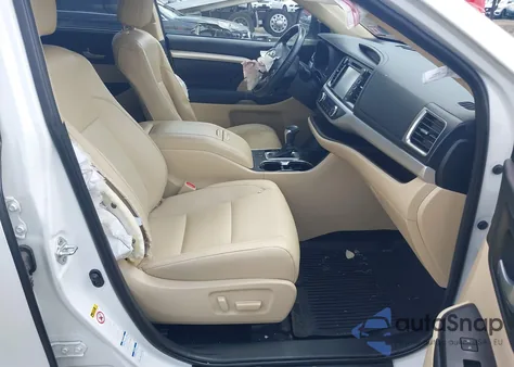 2019 Toyota Highlander Xle from USA, damaged, VIN 5TDJZRFH3KS608431